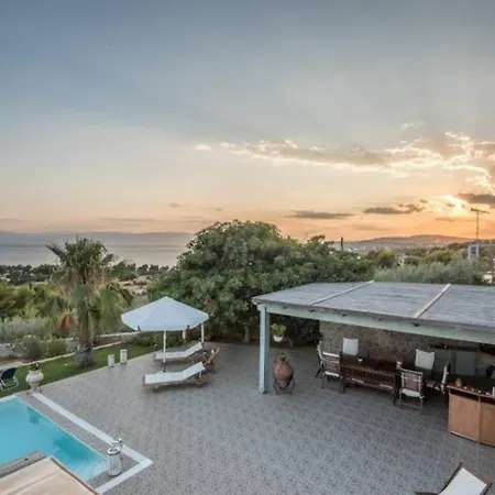 Luxurious Cosy Breathtaking Seaview Pool *