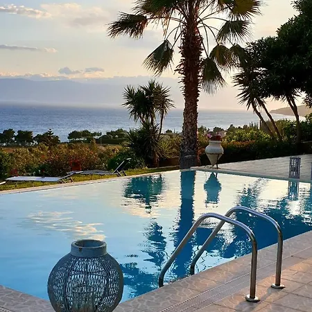 Luxurious Cosy Breathtaking Seaview Pool