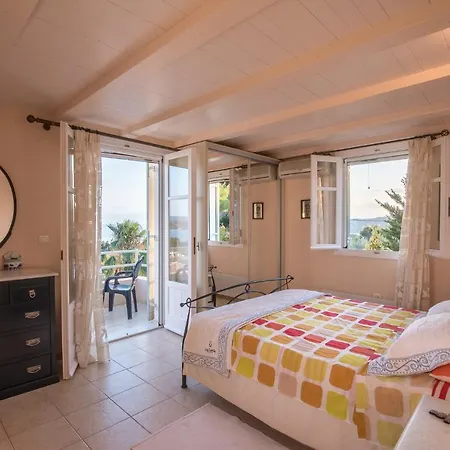 Luxurious Cosy Breathtaking Seaview Pool