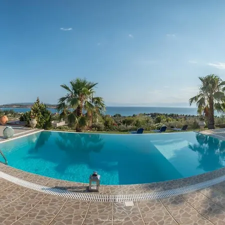 Luxurious Cosy Breathtaking Seaview Pool Βίλα Πόρτο Χέλι